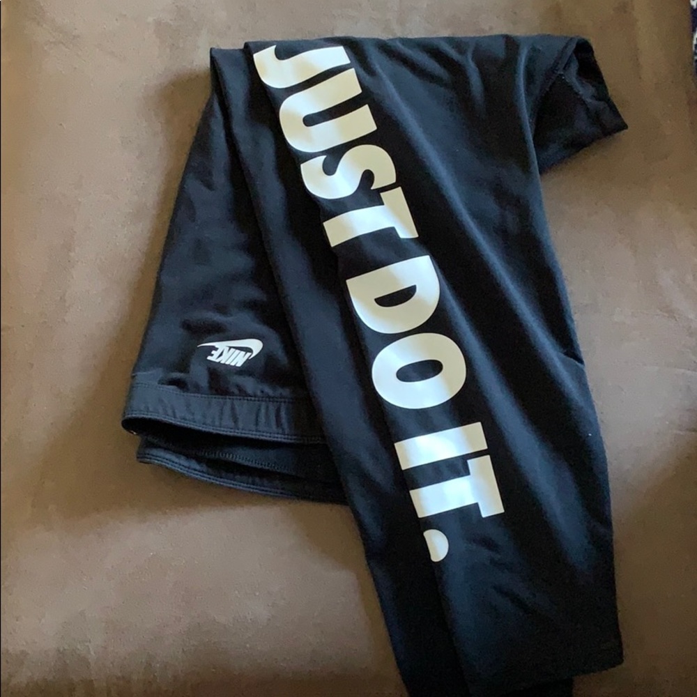 NIKE PLUS Leggings